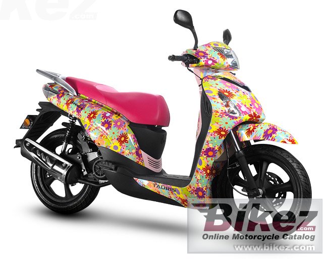 Big Tauris avenida 125 4t art collection picture and wallpaper from Bikez.com